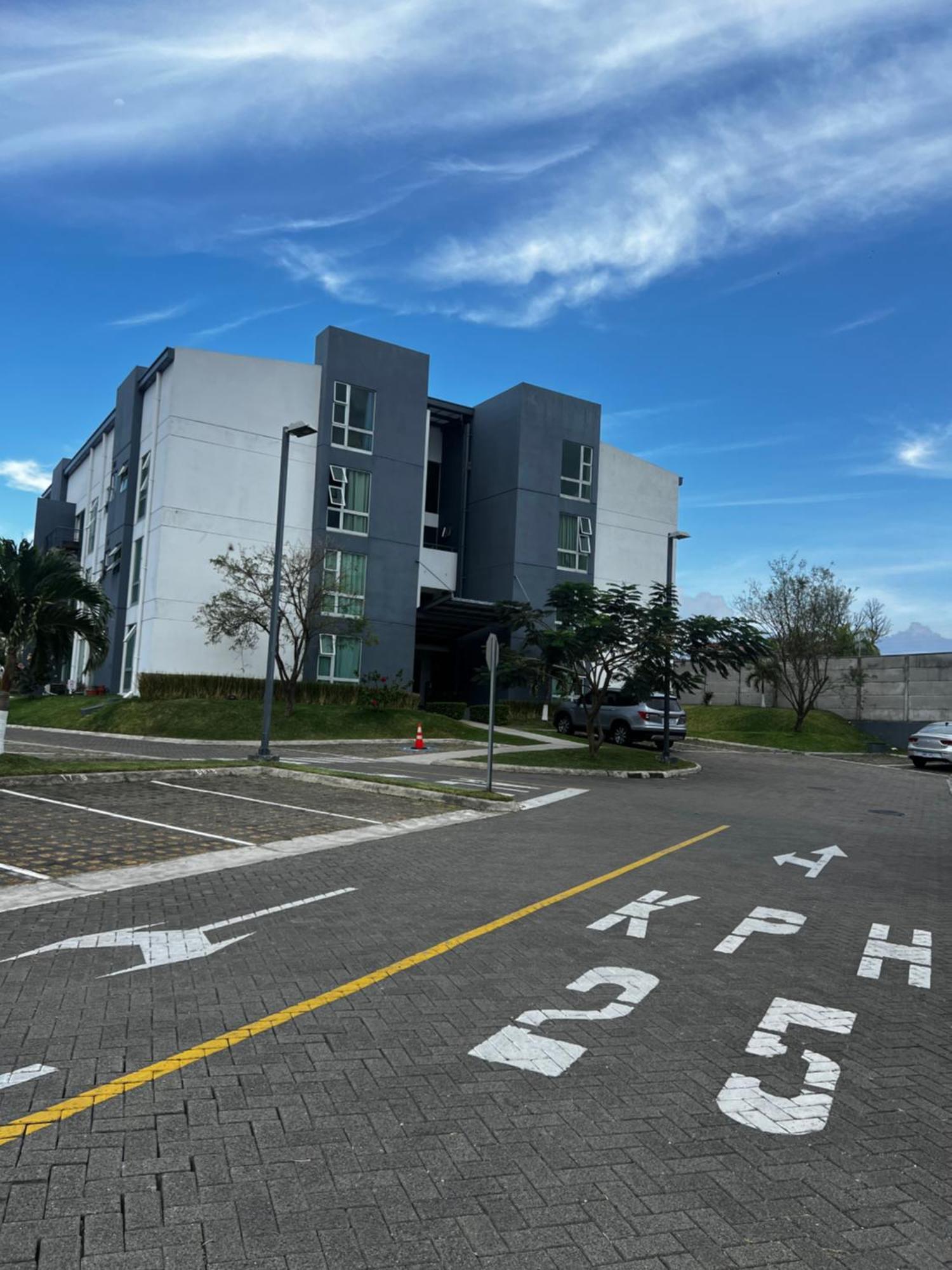Comodidad Y Privacidad En Un Solo Lugar Heredia Luaran gambar